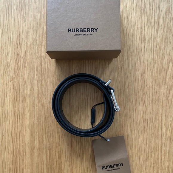 NEW Burberry Check & Leather Belt (O/S) - Picture 3 of 7